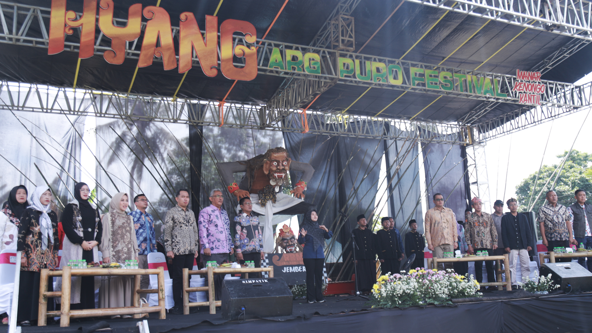 HARI KETIGA PELAKSANAAN : GUS FAWAIT AJAK SINERGI UNTUK BESARKAN FESTIVAL HYANG ARGOPURO